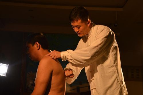 國(guó)家級(jí)非遺 摸骨正脊術(shù) 在時(shí)代變遷中愈發(fā)耀眼