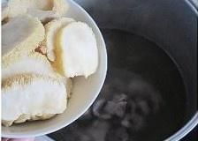 養生排骨菌湯 養生排骨菌湯的做法圖解,如何做,養生排骨菌湯怎么做好吃詳細步驟 美味粥湯